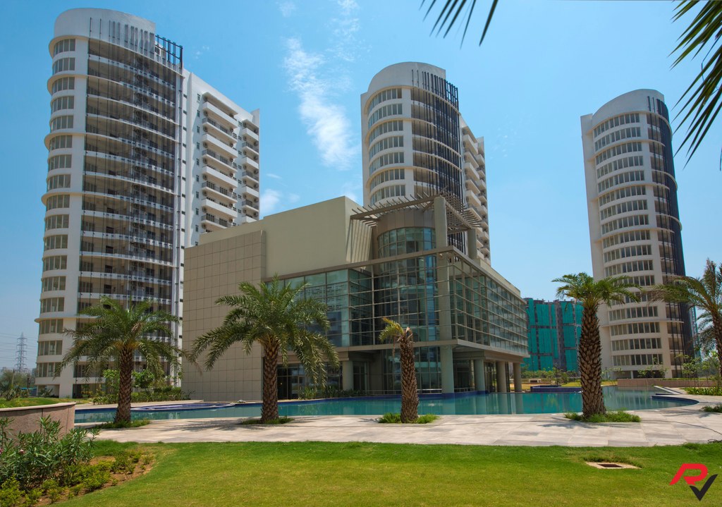 Emaar Palm Drive