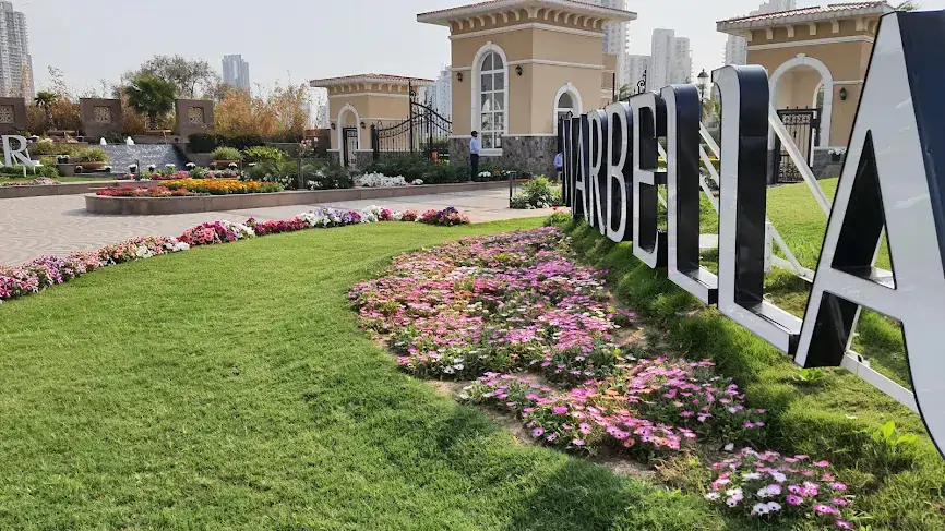 Cluster of elegant residential buildings